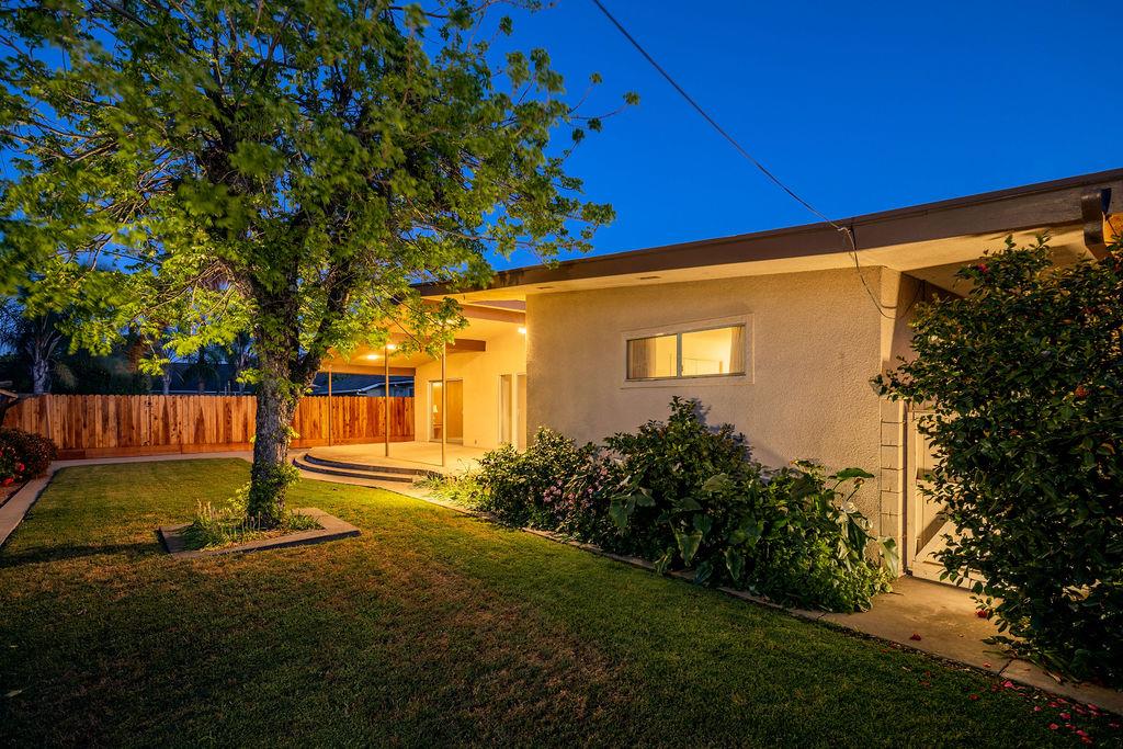 822 W Princeton Ave, Fresno, CA 93705