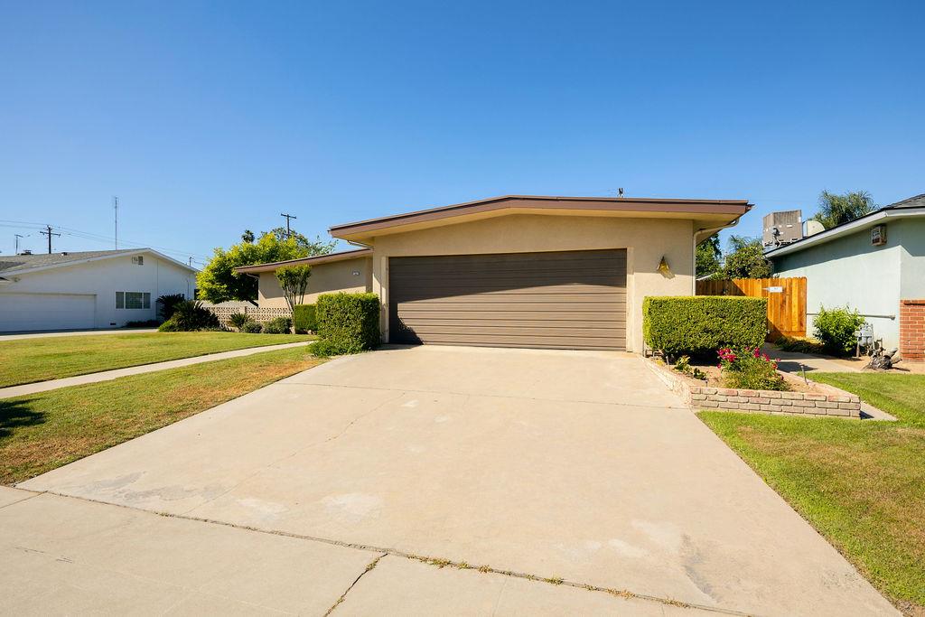 822 W Princeton Ave, Fresno, CA 93705