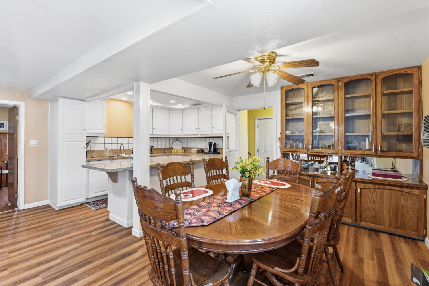 295 E Durian Ave, Coalinga, CA 93210