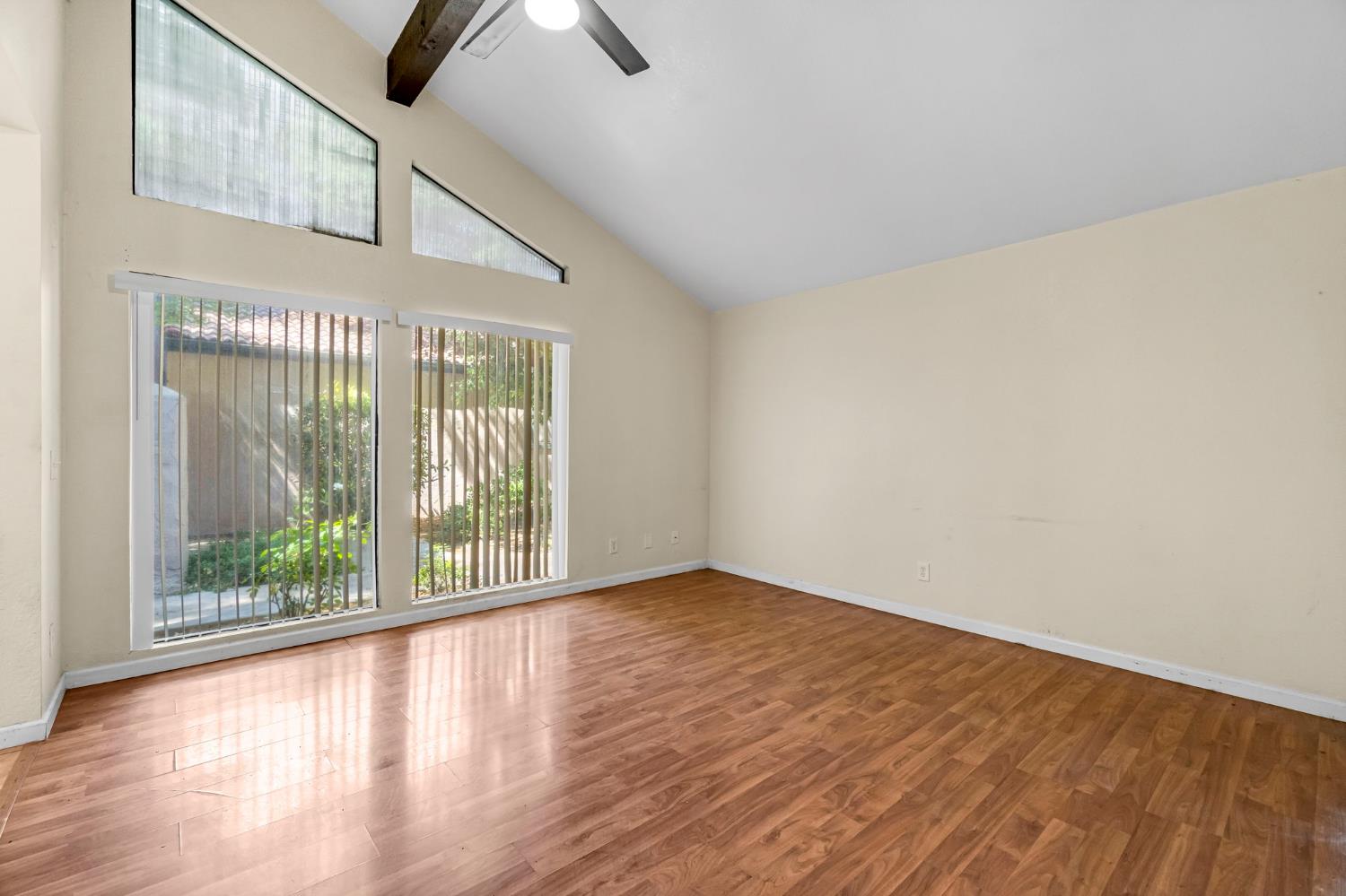 5965 E Shields Ave #180, Fresno, CA 93727