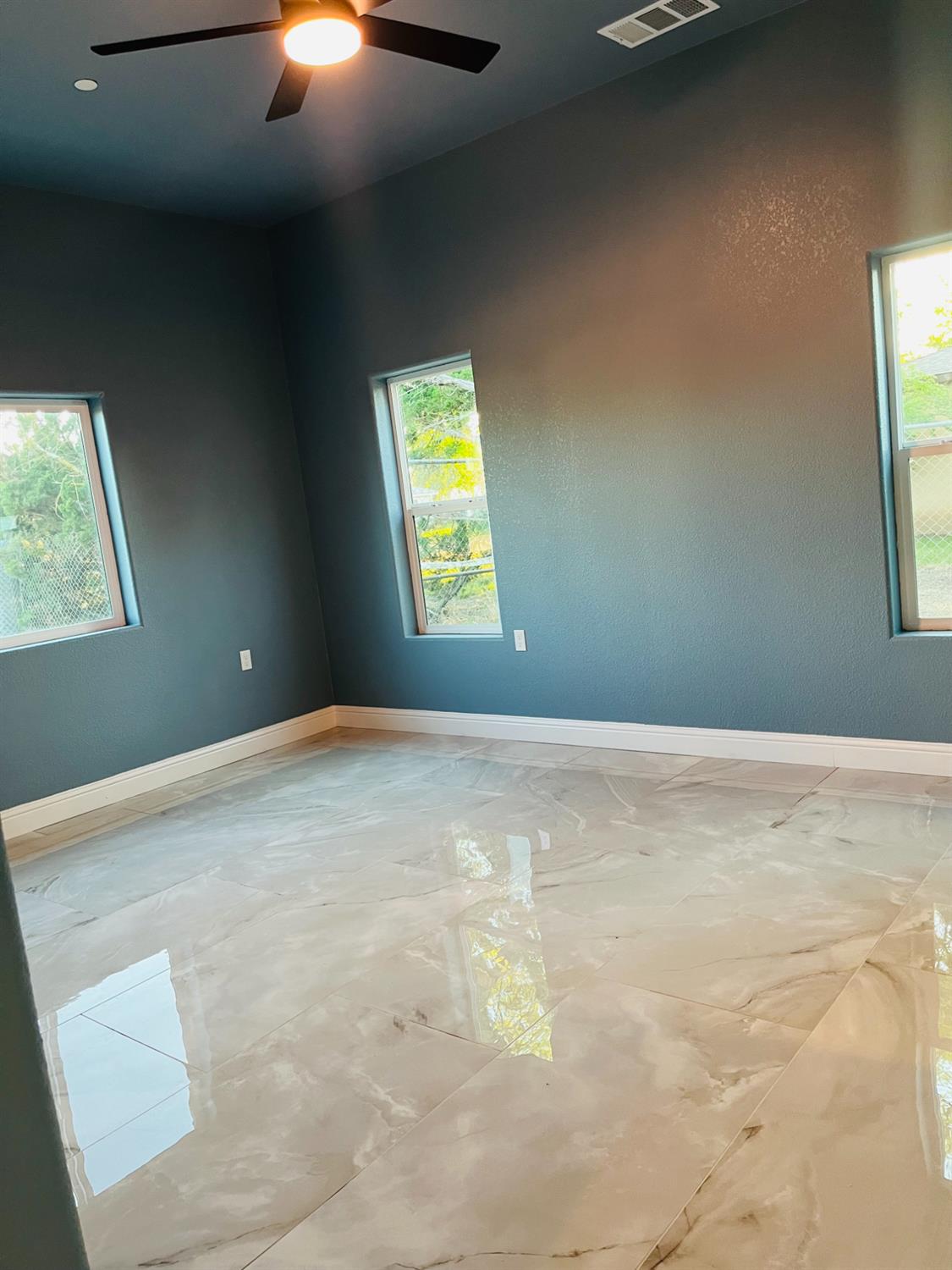 25791 Pickford Dr, Madera, CA 93638