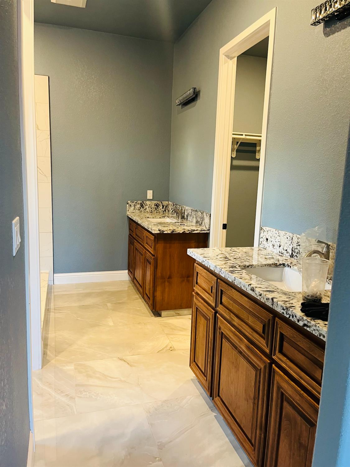 25791 Pickford Dr, Madera, CA 93638