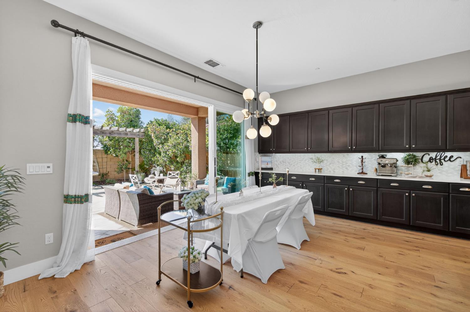 638 Mesa Dr S, Madera, CA 93636