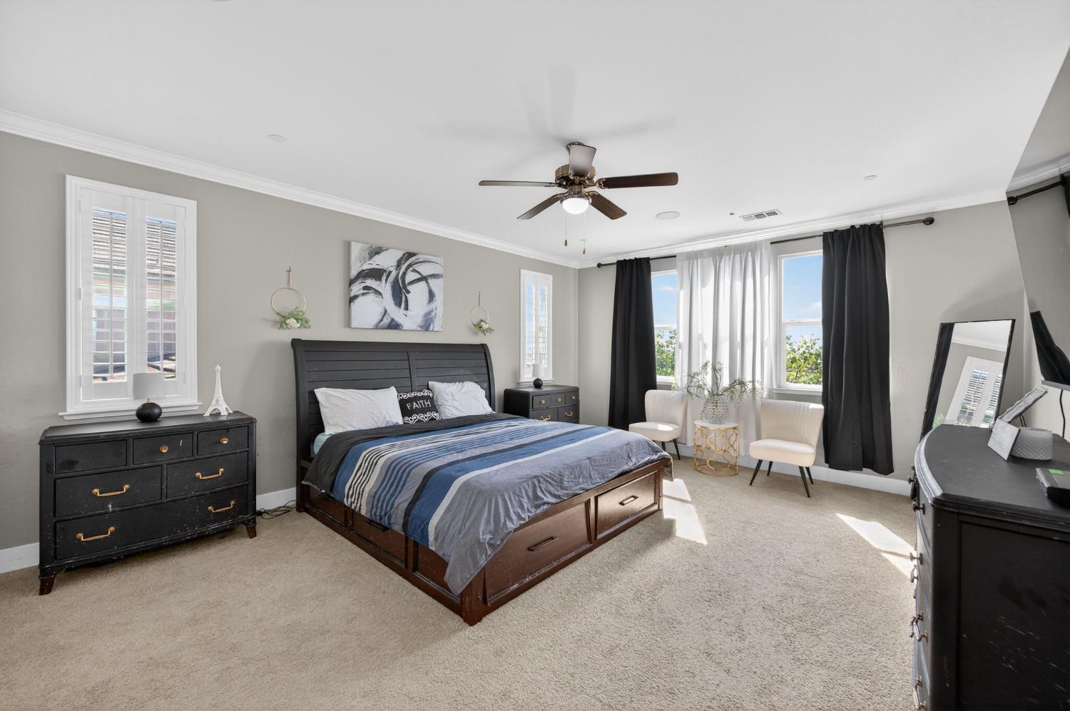 638 Mesa Dr S, Madera, CA 93636