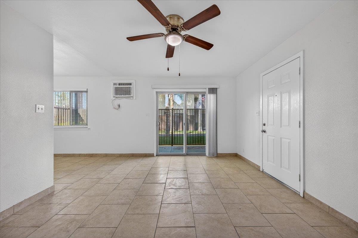 1348 E San Bruno Ave, Fresno, CA 93710