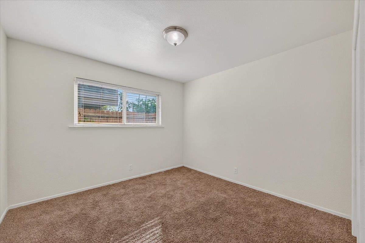 1348 E San Bruno Ave, Fresno, CA 93710