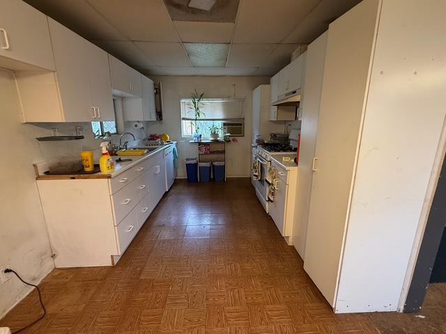 3039 E Hedges Ave, Fresno, CA 93703