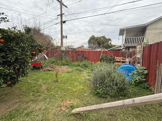 3039 E Hedges Ave, Fresno, CA 93703