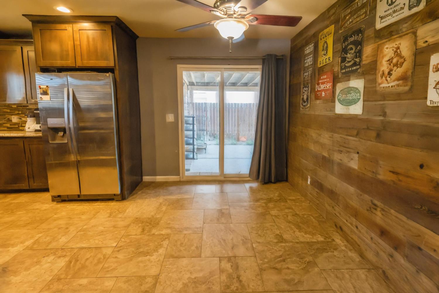 1755 4th St, Clovis, CA 93611