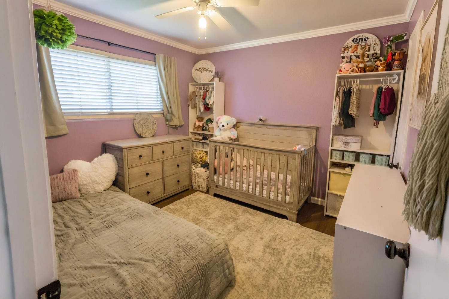 1755 4th St, Clovis, CA 93611