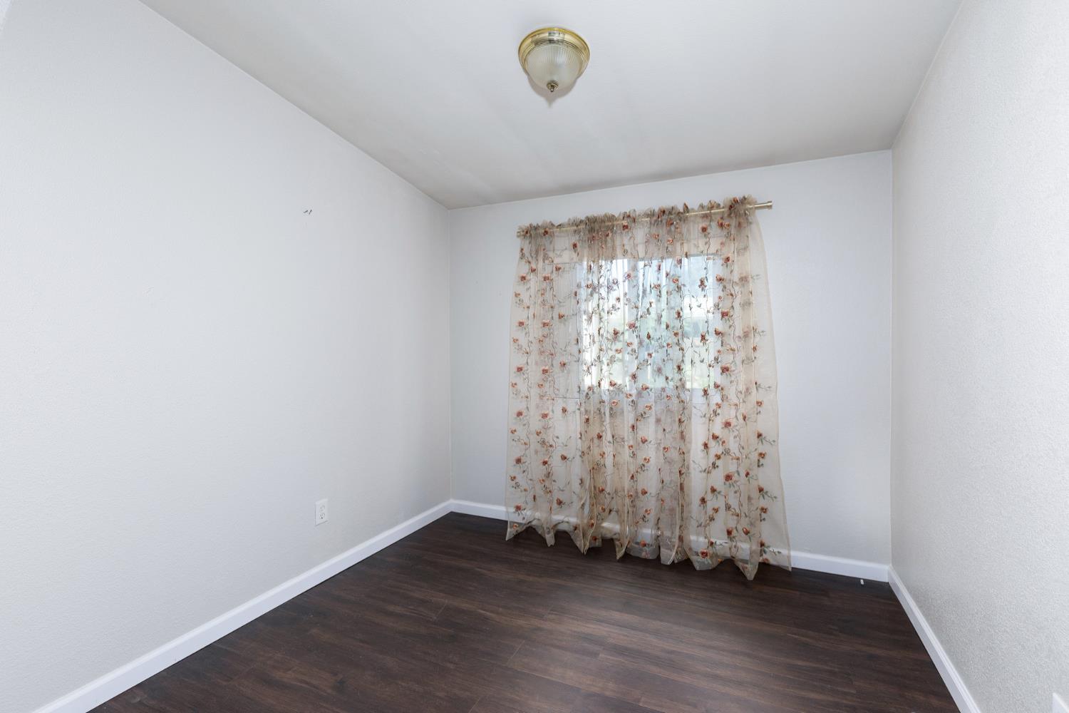 8701 Highway 41 #37, Fresno, CA 93720