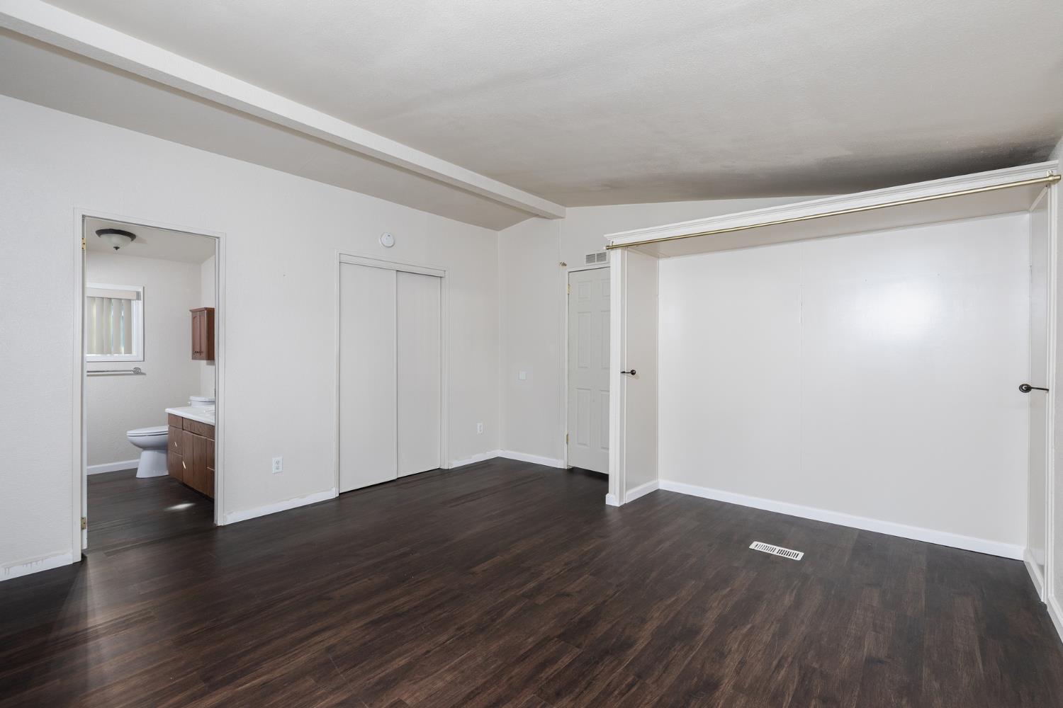 8701 Highway 41 #37, Fresno, CA 93720