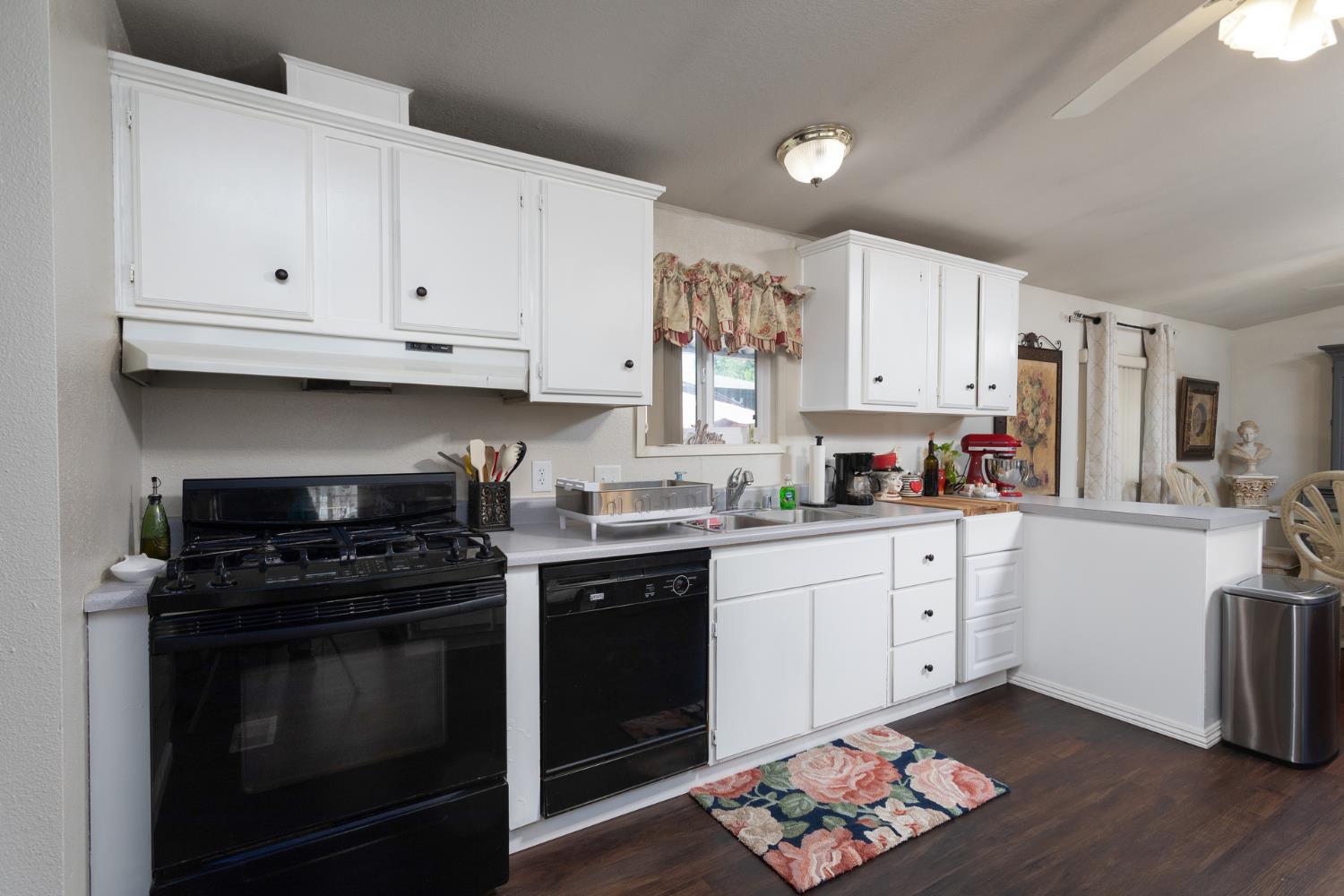 8701 Highway 41 #37, Fresno, CA 93720