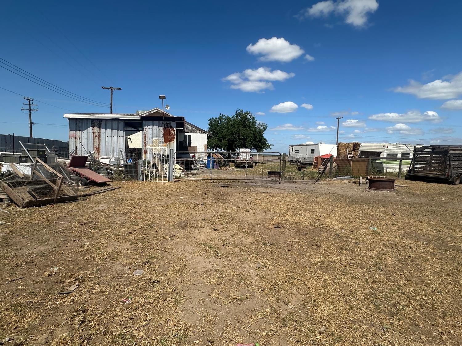 7599 Avenue 152, Tipton, CA 93272