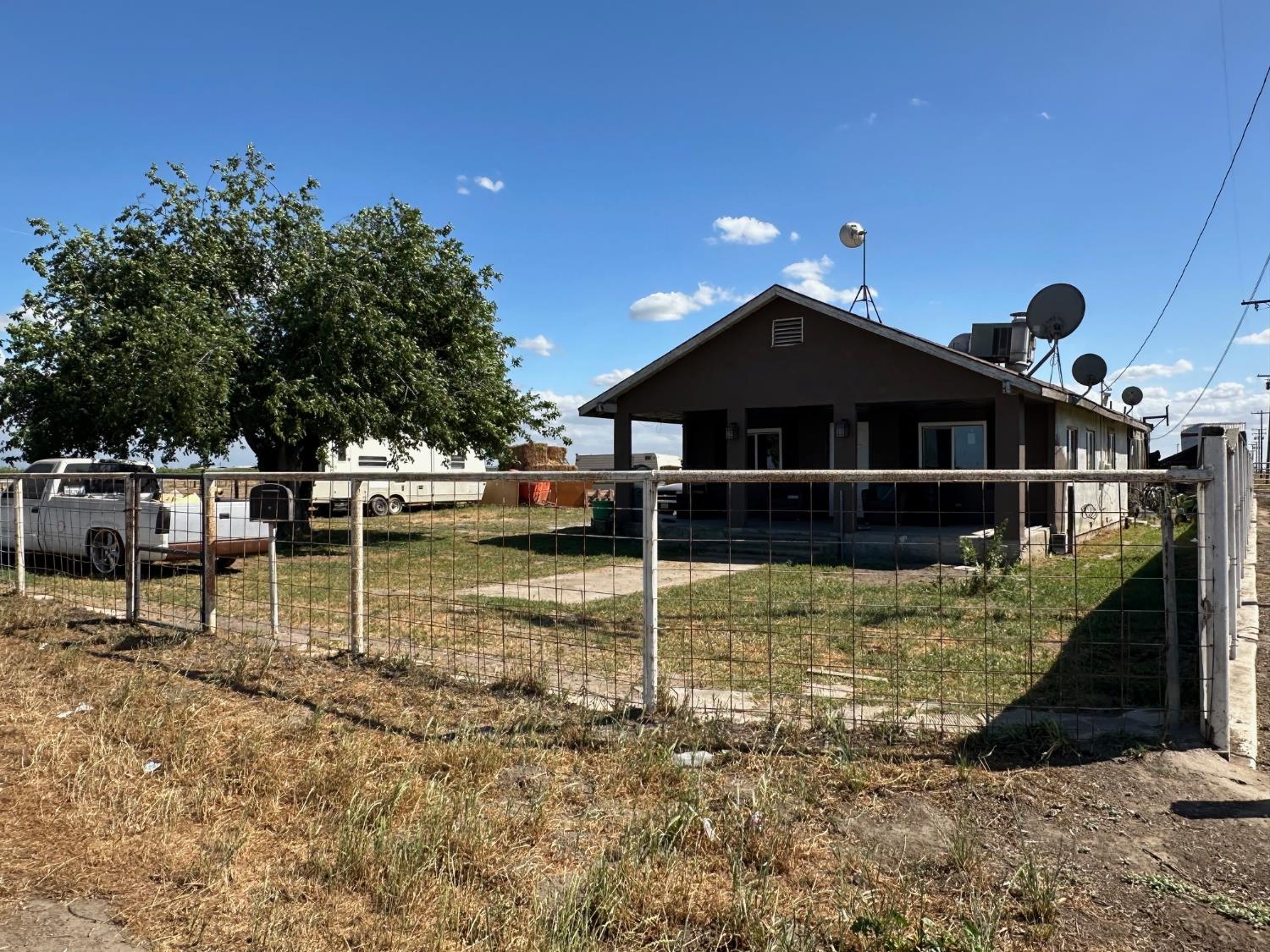 7599 Avenue 152, Tipton, CA 93272