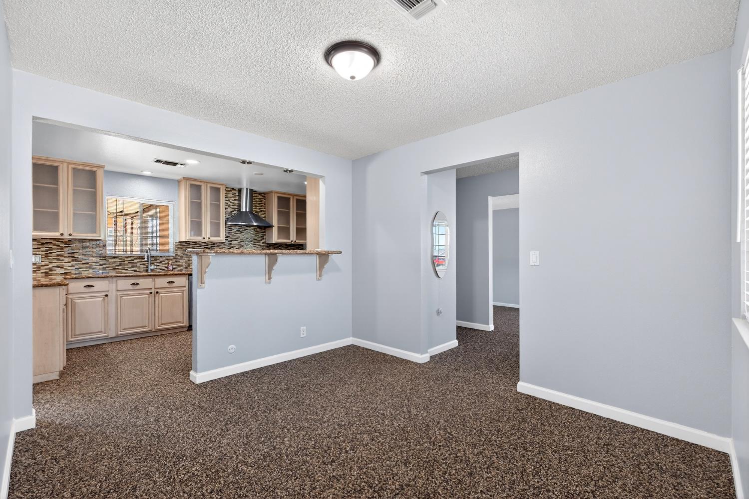 613 E Spruce Ave, Lemoore, CA 93245