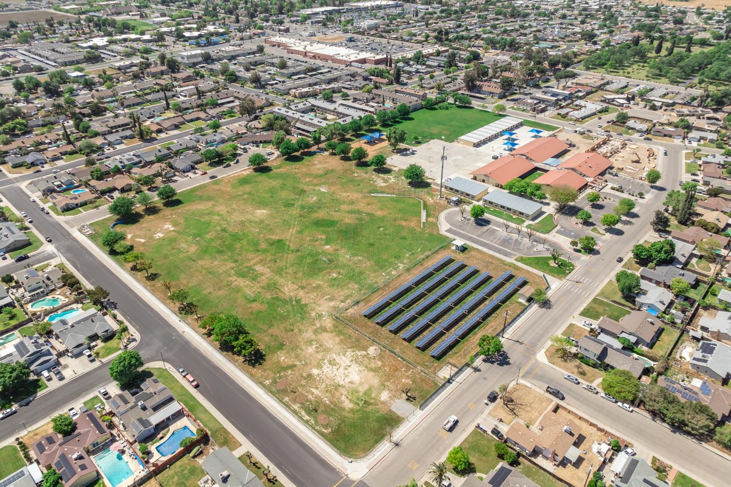 613 E Spruce Ave, Lemoore, CA 93245