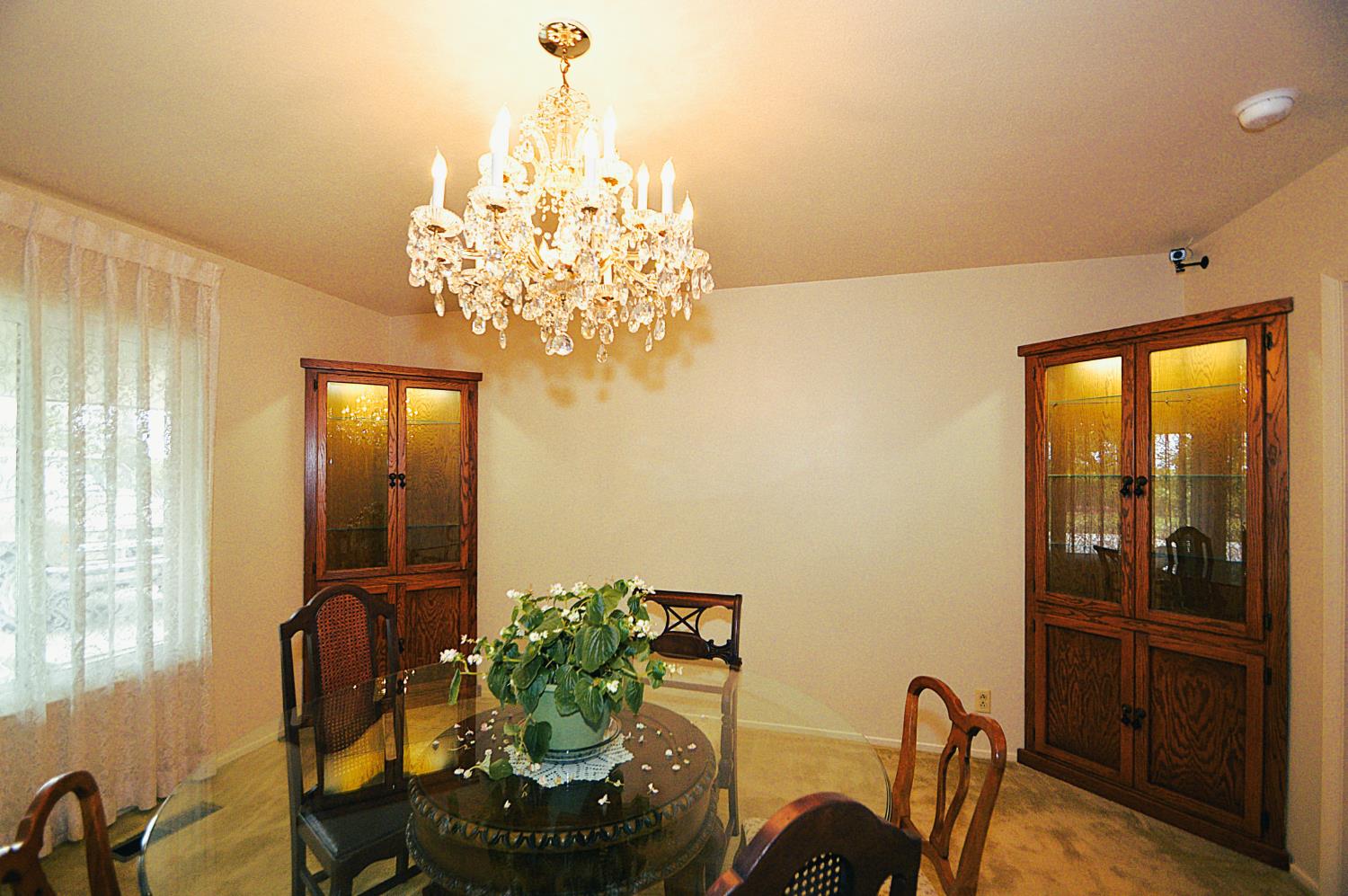 41493 Road 96, Dinuba, CA 93618