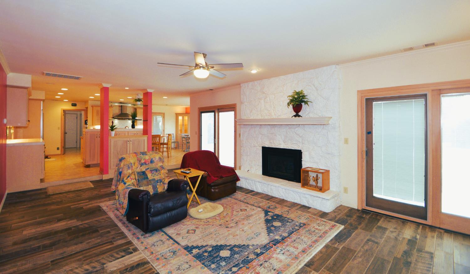 41493 Road 96, Dinuba, CA 93618