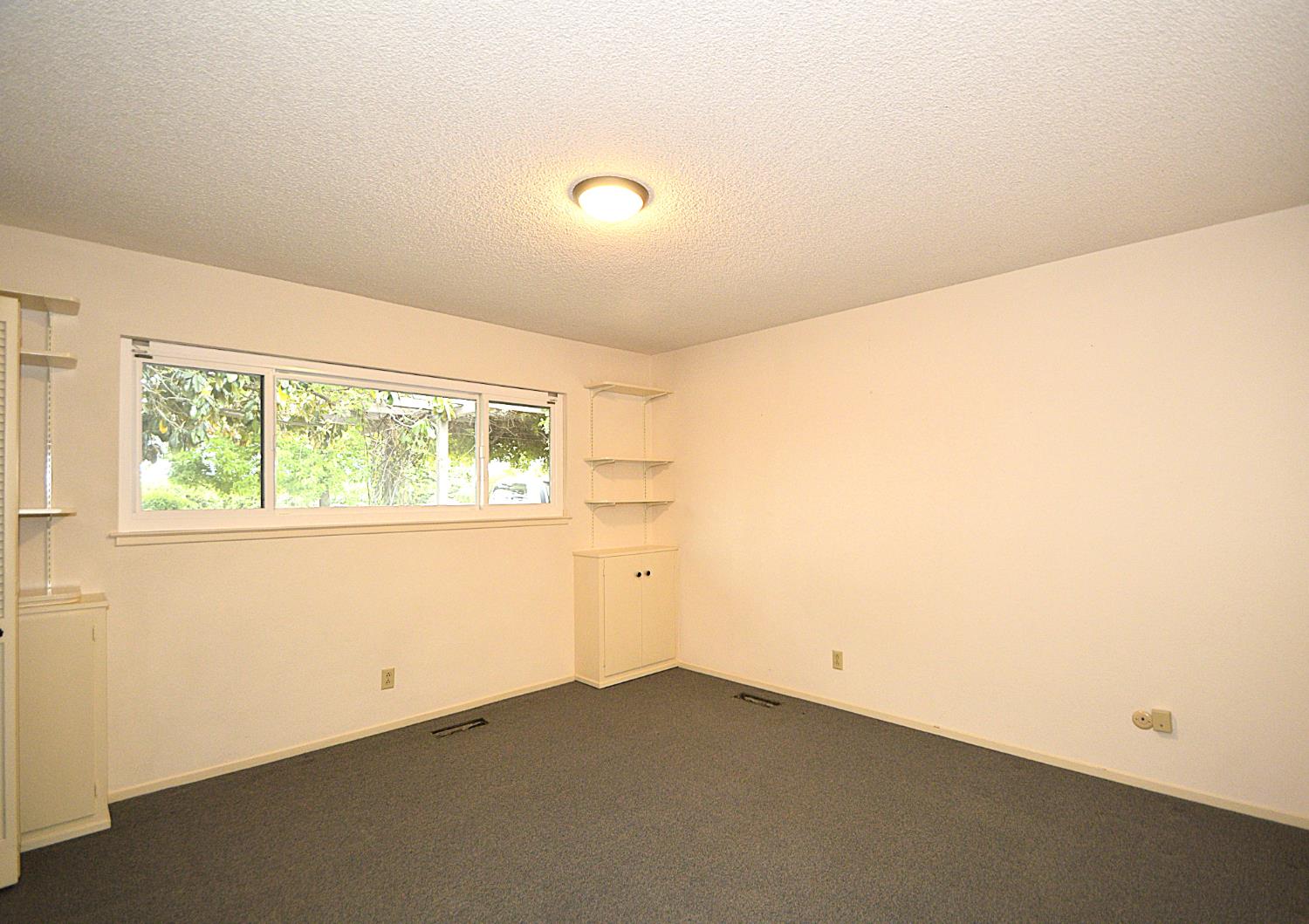 41493 Road 96, Dinuba, CA 93618