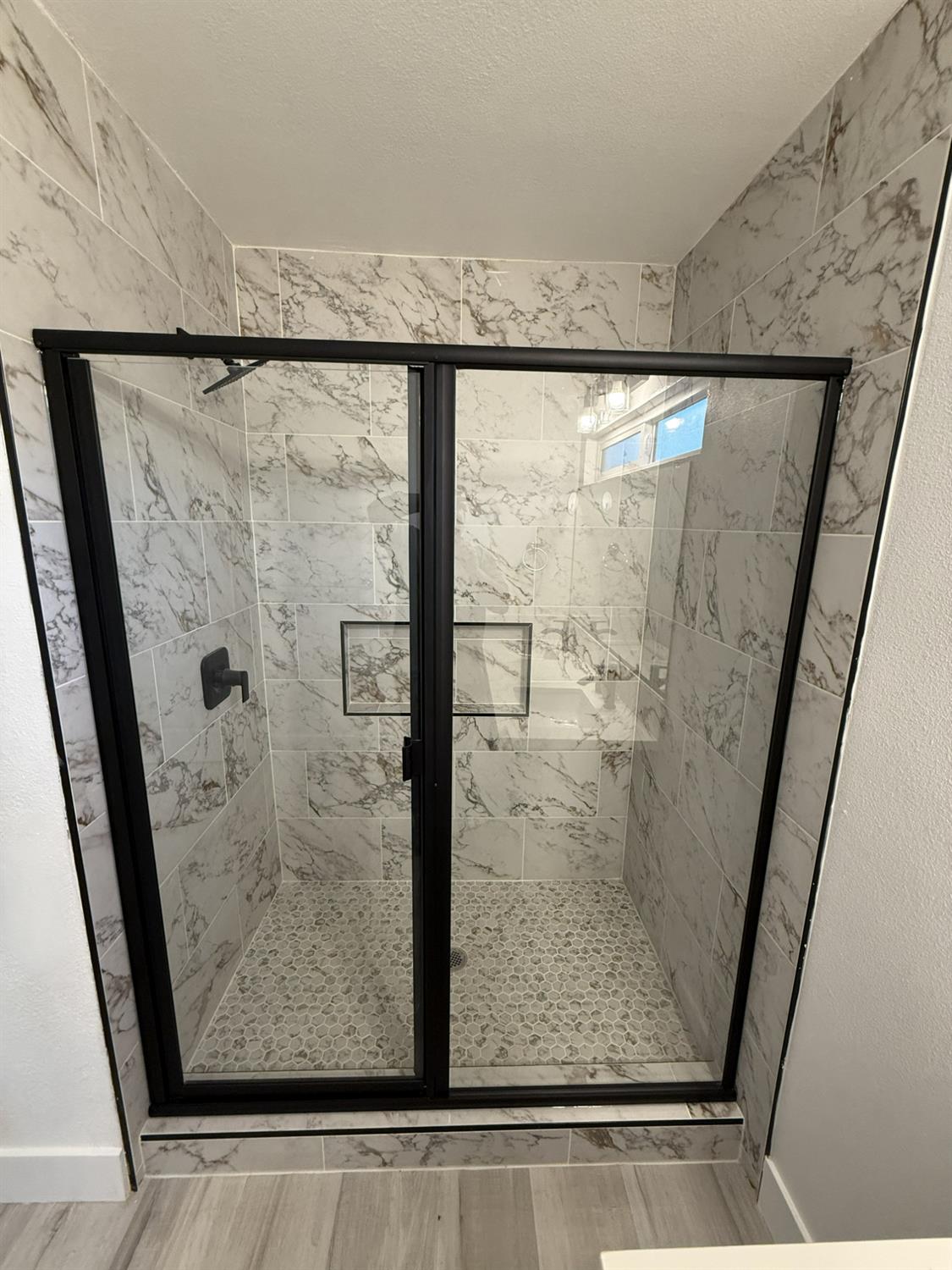 19232 Deane Dr, Madera, CA 93638