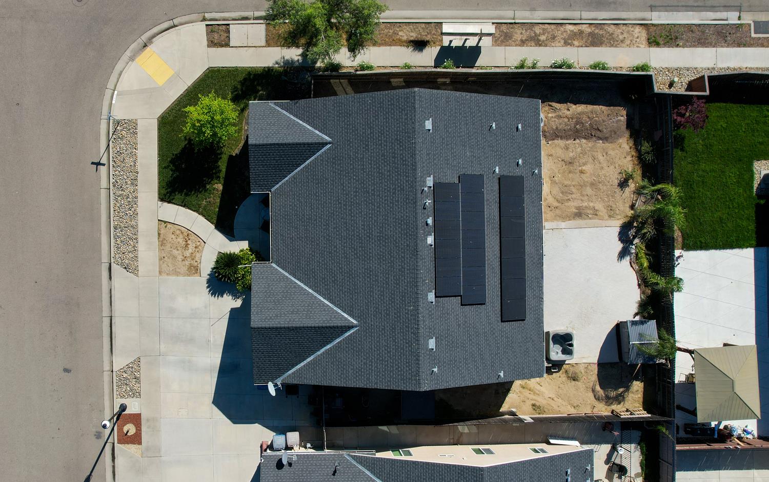 3133 4th St, Sanger, CA 93657