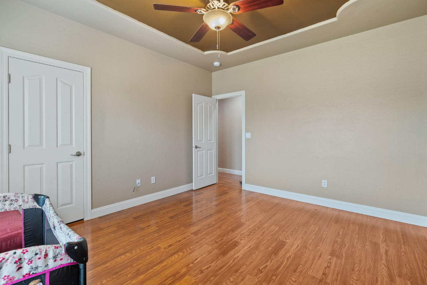 1928 S Shirk Rd, Visalia, CA 93277