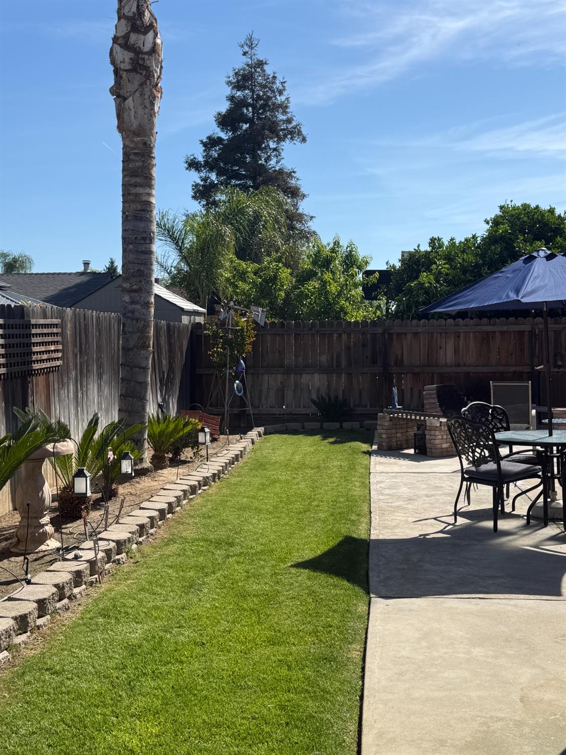 14312 W B St, Kerman, CA 93630