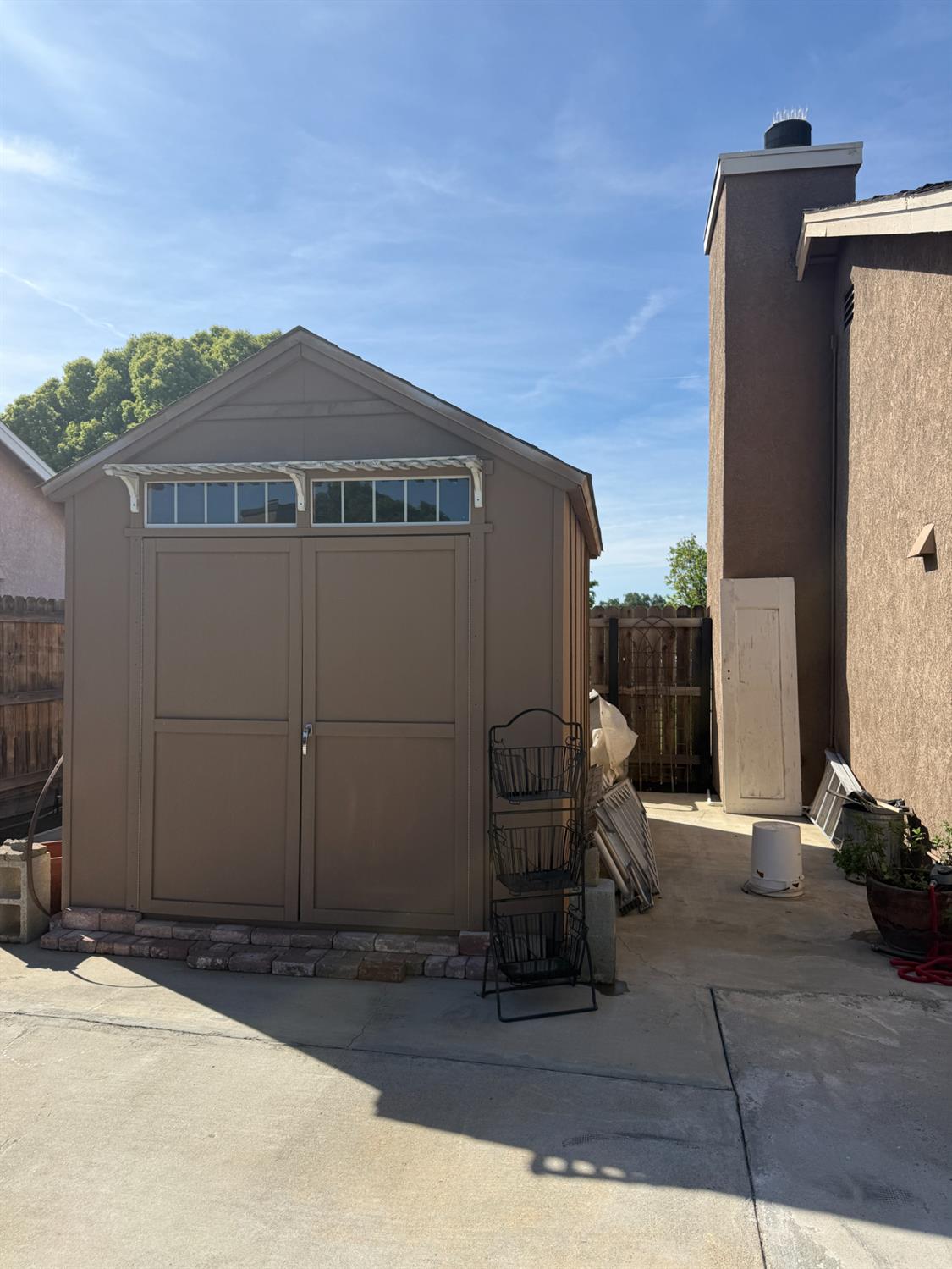 14312 W B St, Kerman, CA 93630