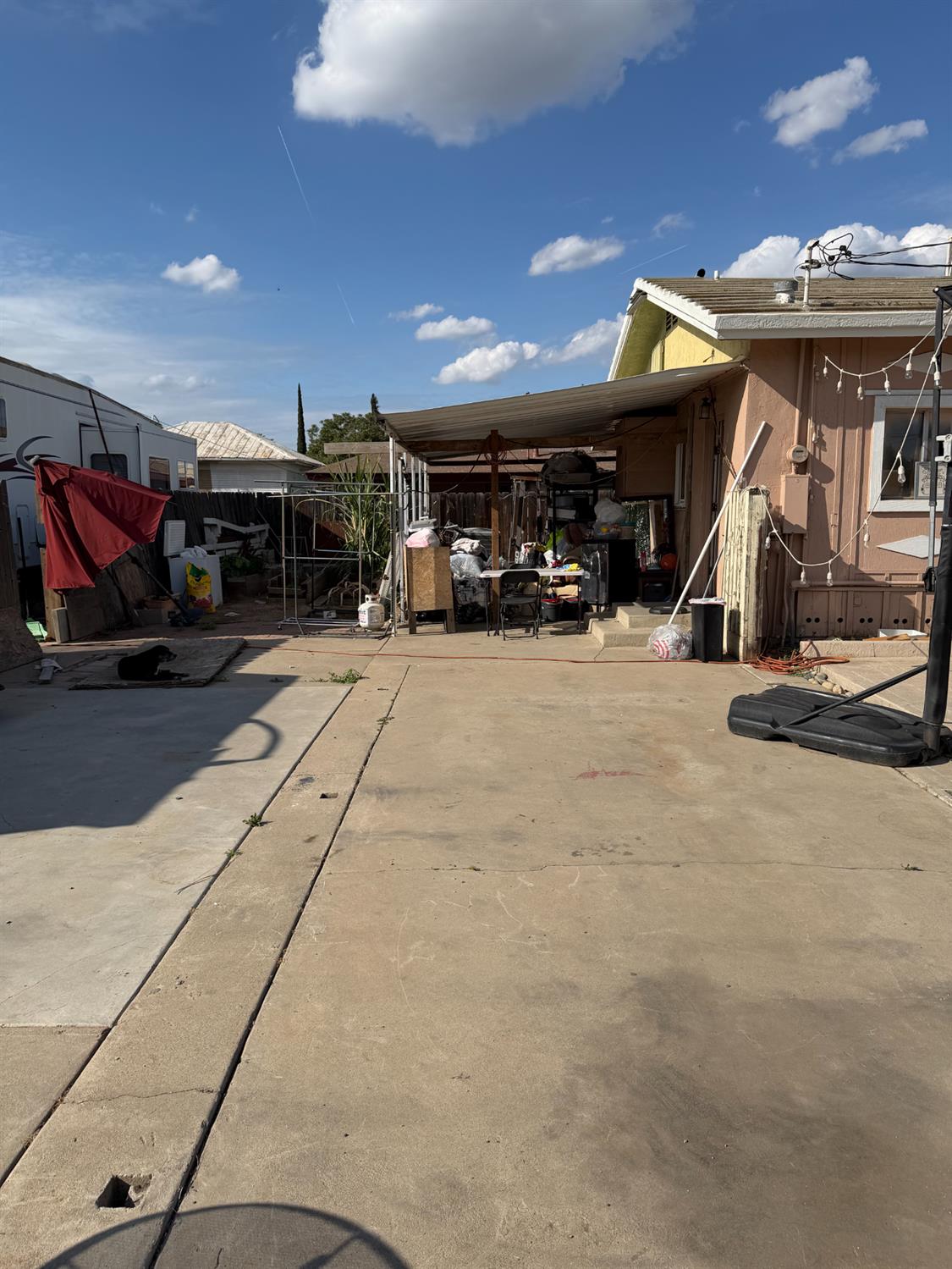 2108 W Dennett Ave, Fresno, CA 93728