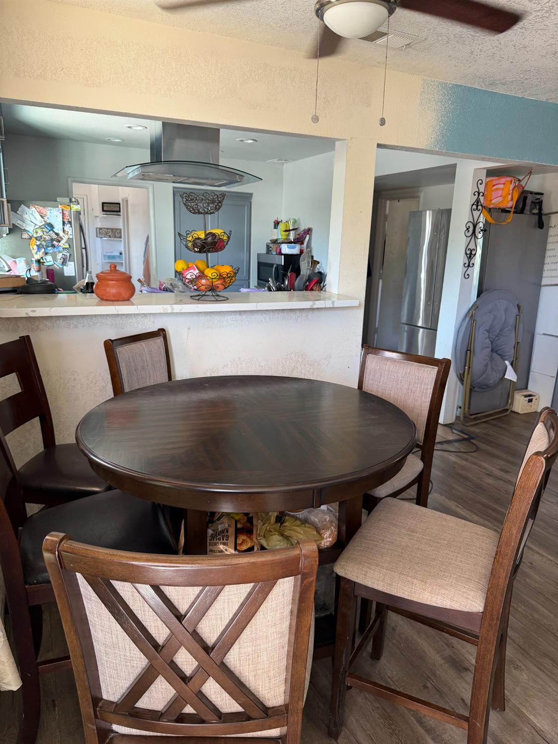 2108 W Dennett Ave, Fresno, CA 93728