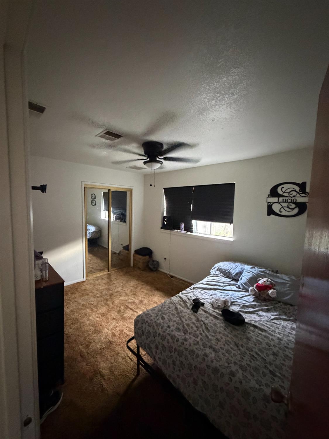 2108 W Dennett Ave, Fresno, CA 93728