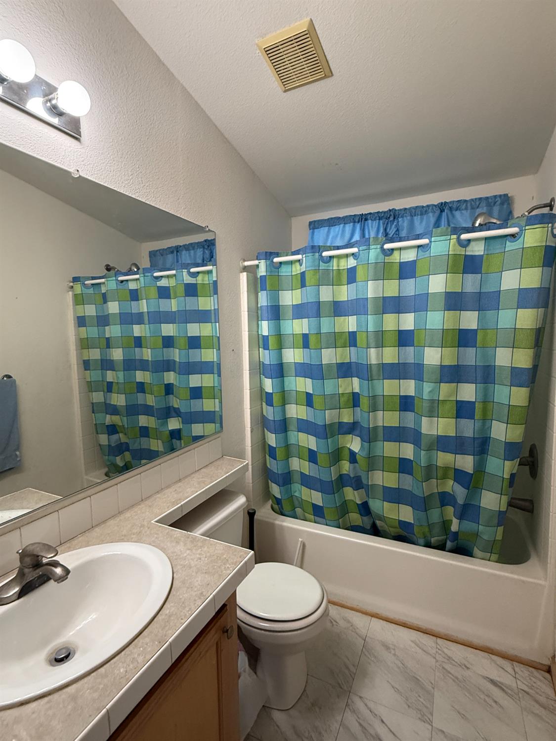 220 S Madera #95, Kerman, CA 93630