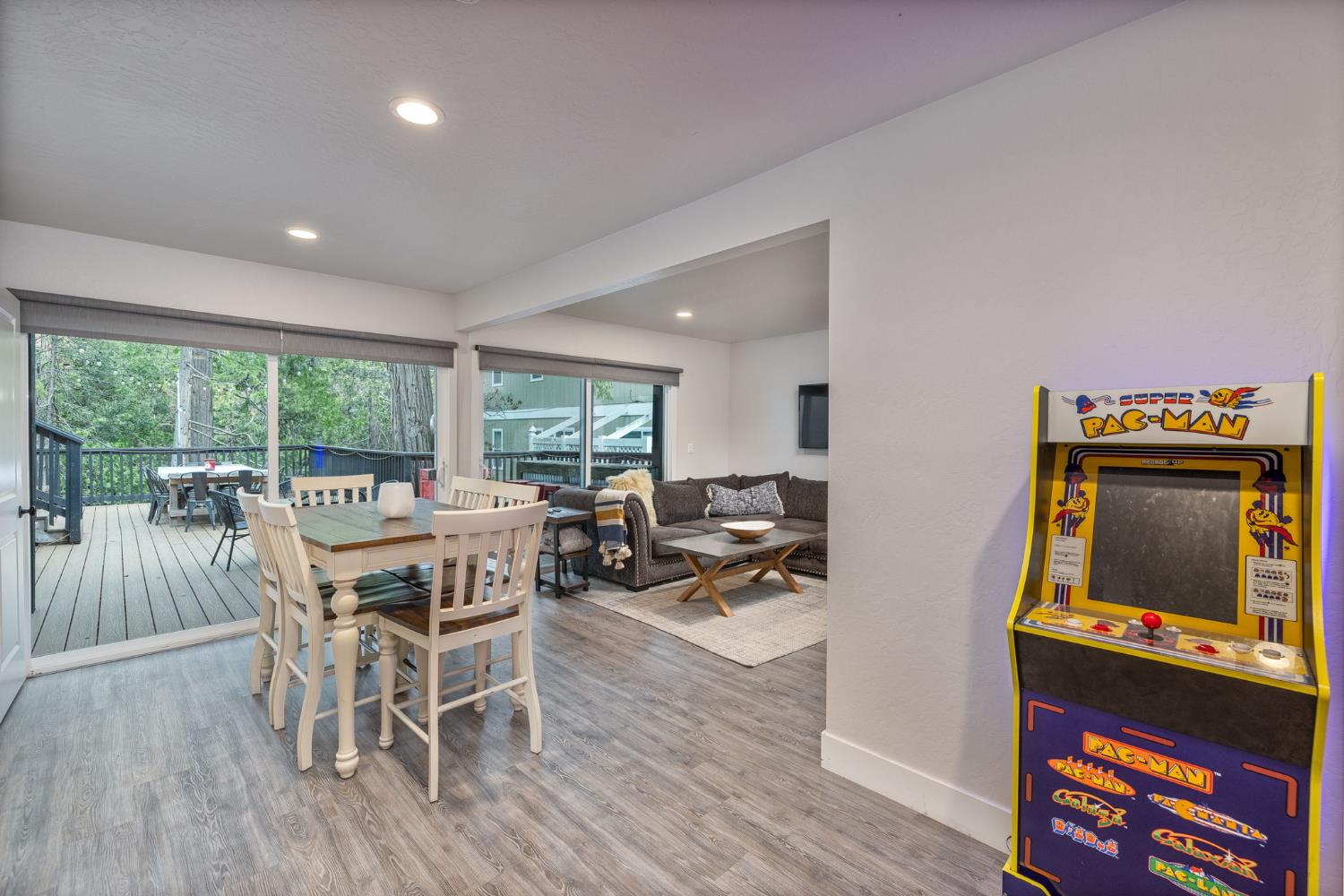 39253 Robin, Bass Lake, CA 93604