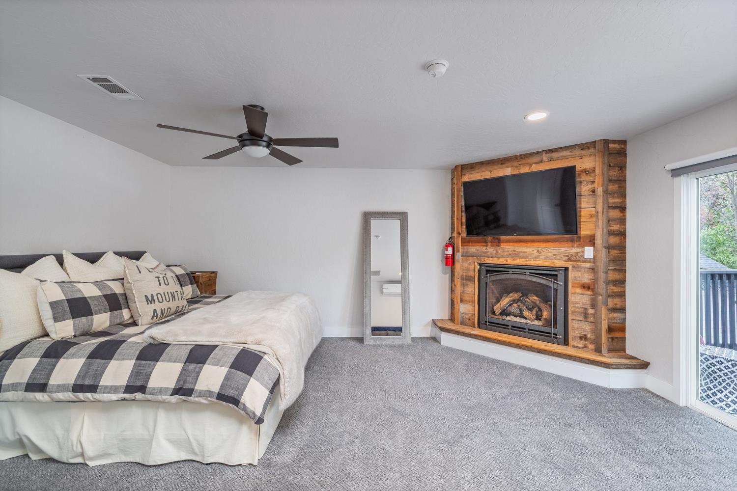 39253 Robin, Bass Lake, CA 93604