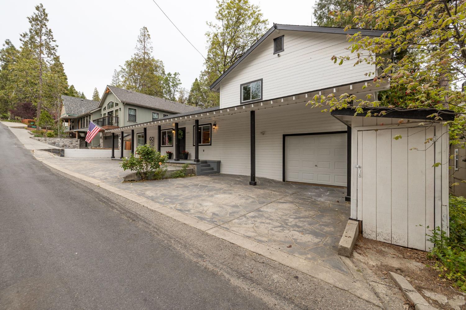 39253 Robin, Bass Lake, CA 93604