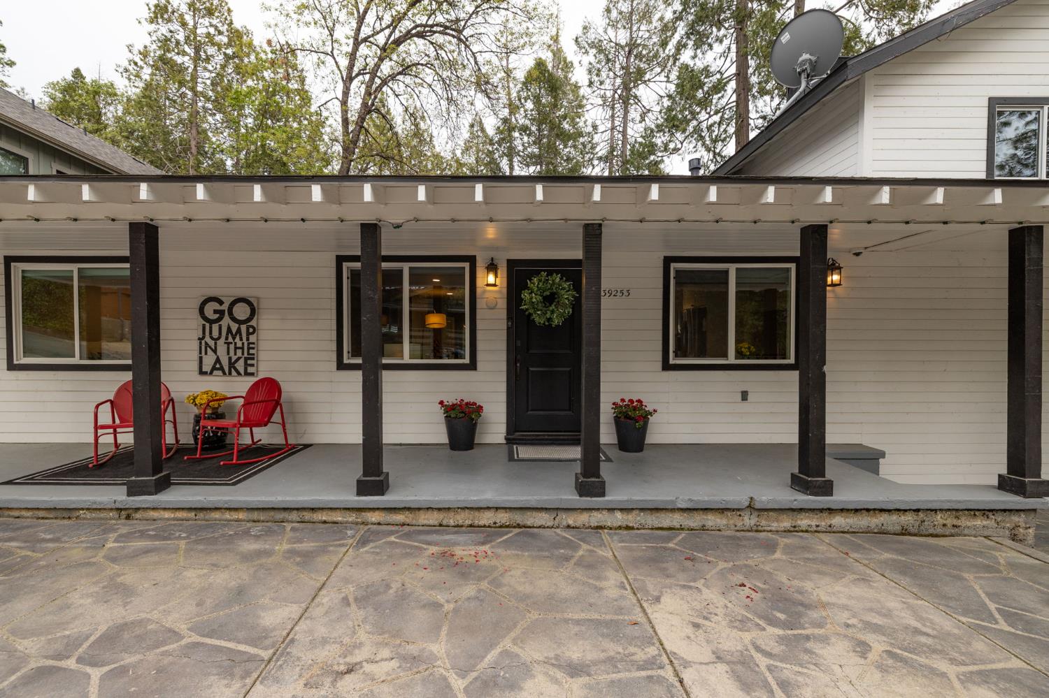 39253 Robin, Bass Lake, CA 93604