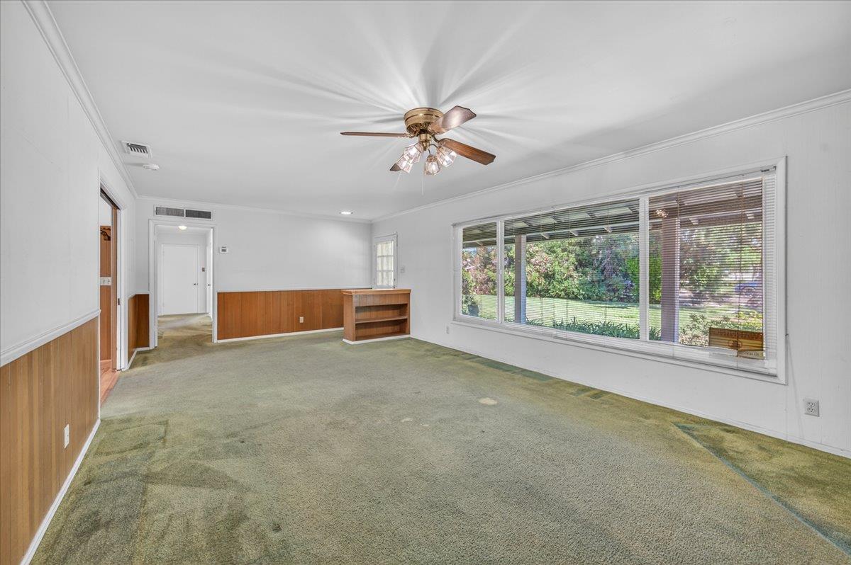 445 W San Jose, Fresno, CA 93704