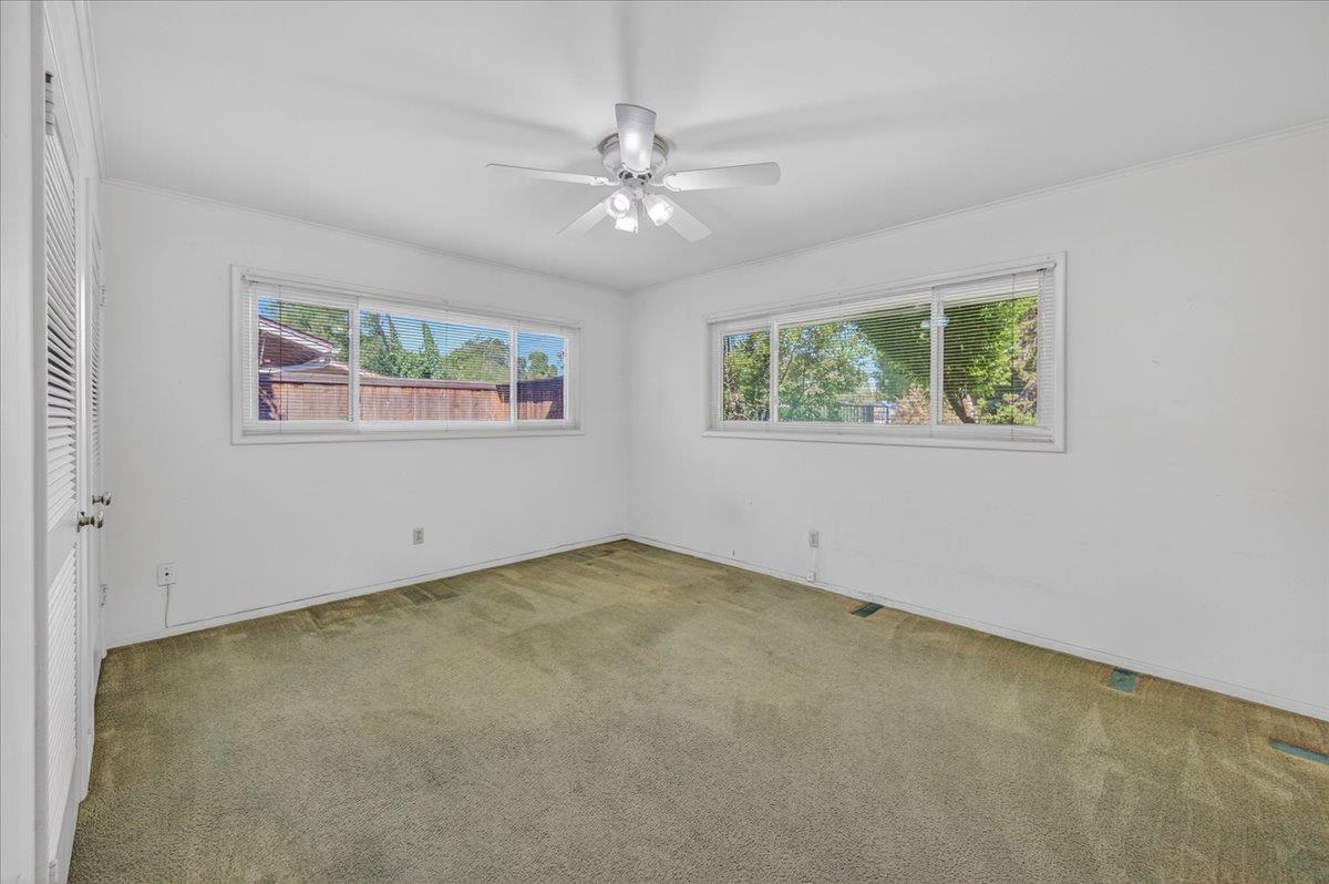 445 W San Jose, Fresno, CA 93704