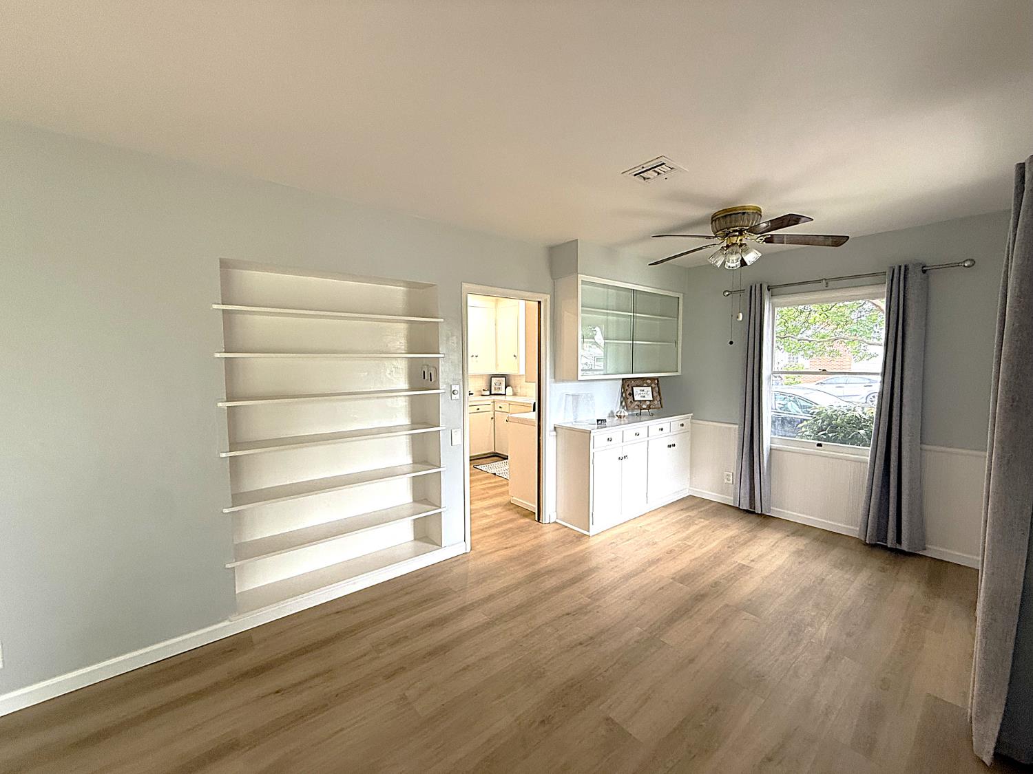 809 S Sowell, Visalia, CA 93277