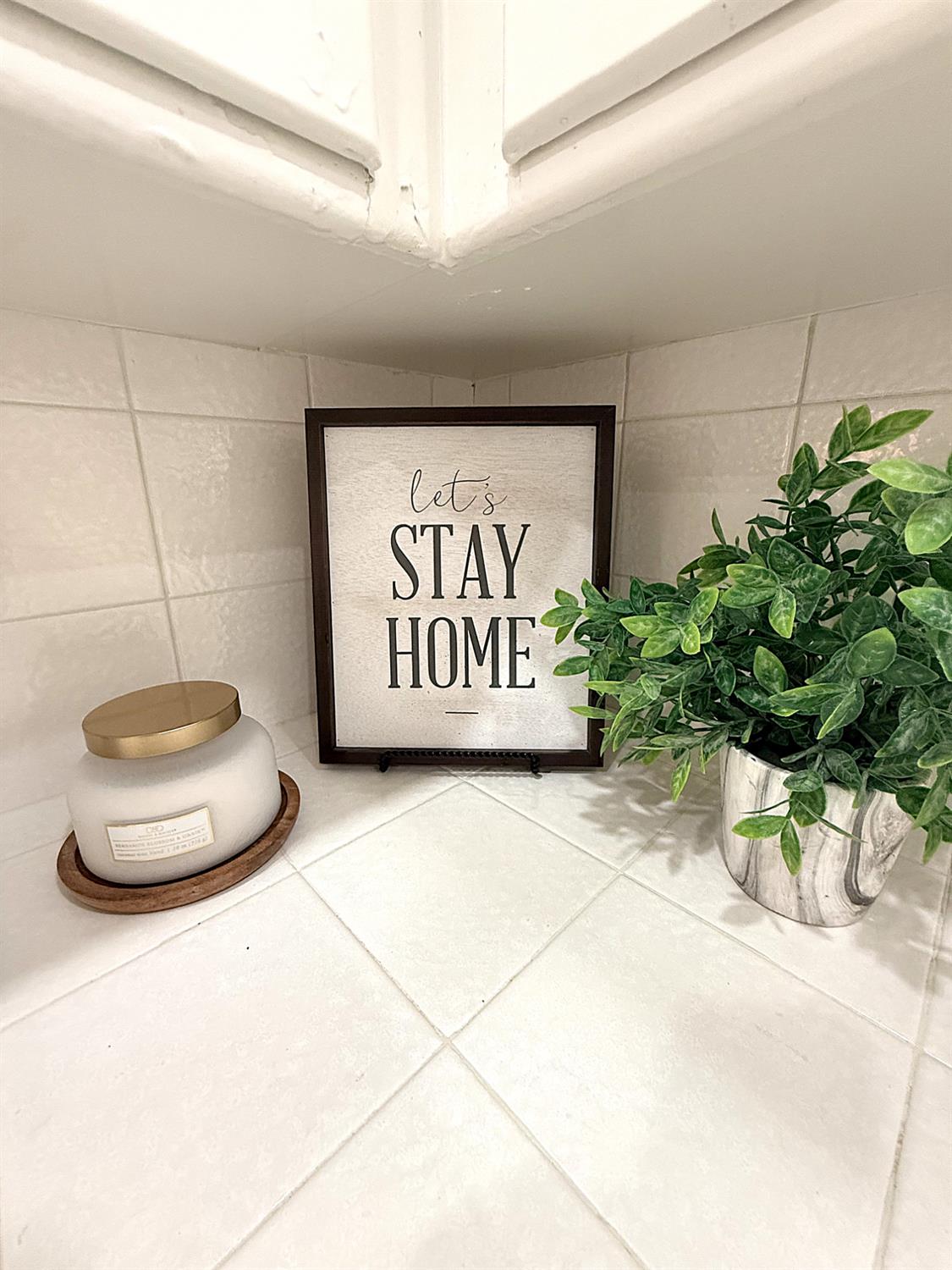 809 S Sowell, Visalia, CA 93277