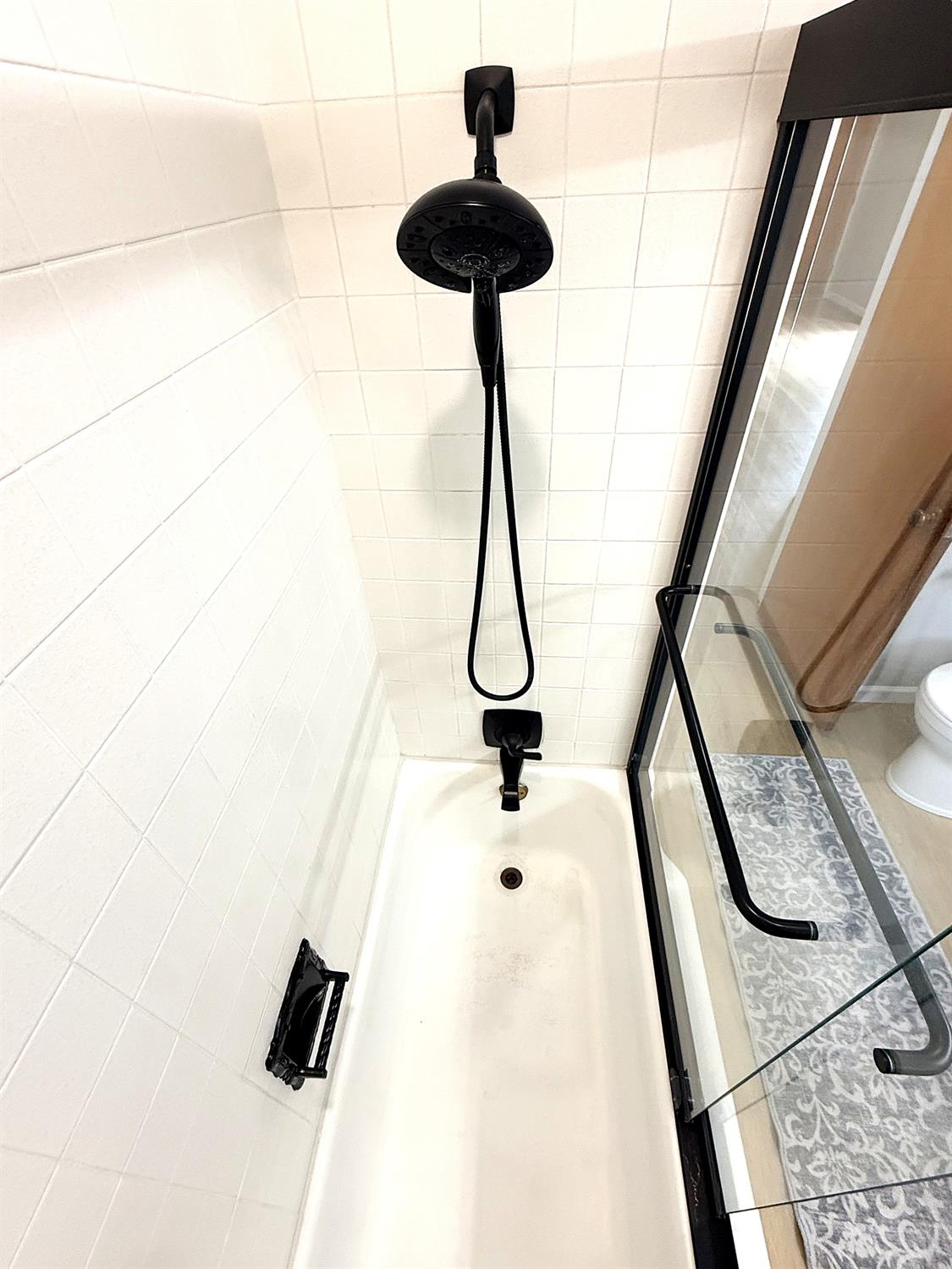 809 S Sowell, Visalia, CA 93277