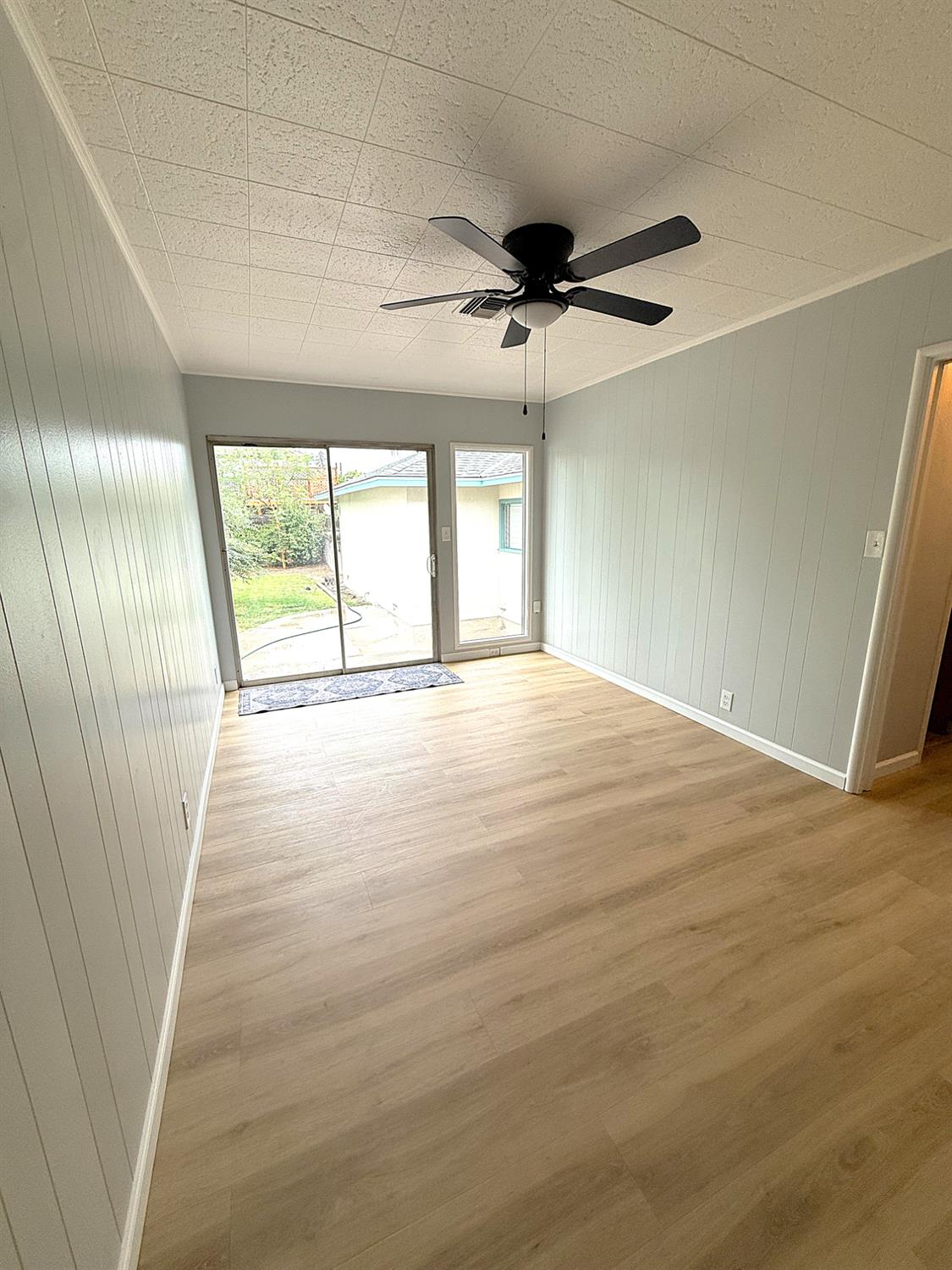 809 S Sowell, Visalia, CA 93277