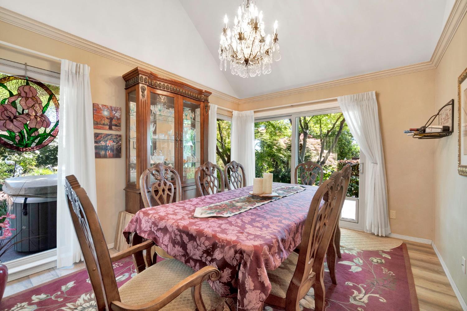 2555 W Bluff Ave #155, Fresno, CA 93711