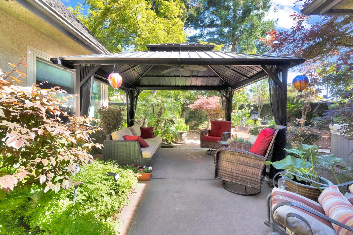 2555 W Bluff Ave #155, Fresno, CA 93711