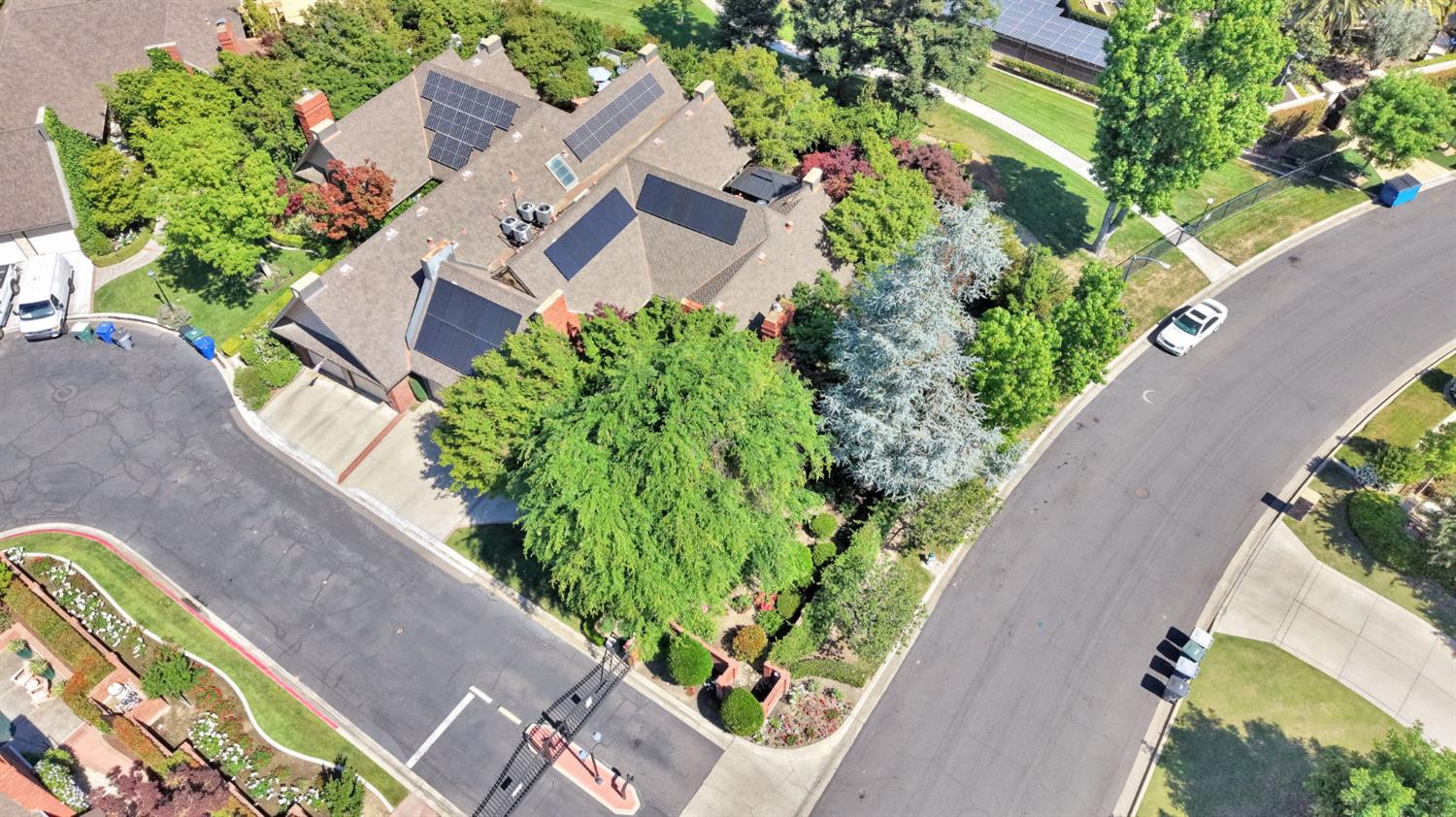 2555 W Bluff Ave #155, Fresno, CA 93711