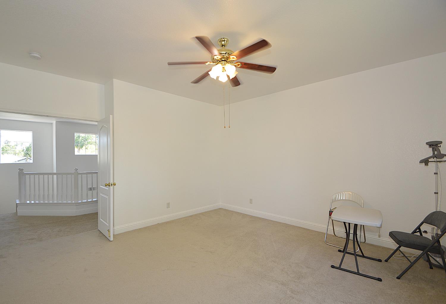 1756 N Holly Ave, Clovis, CA 93619