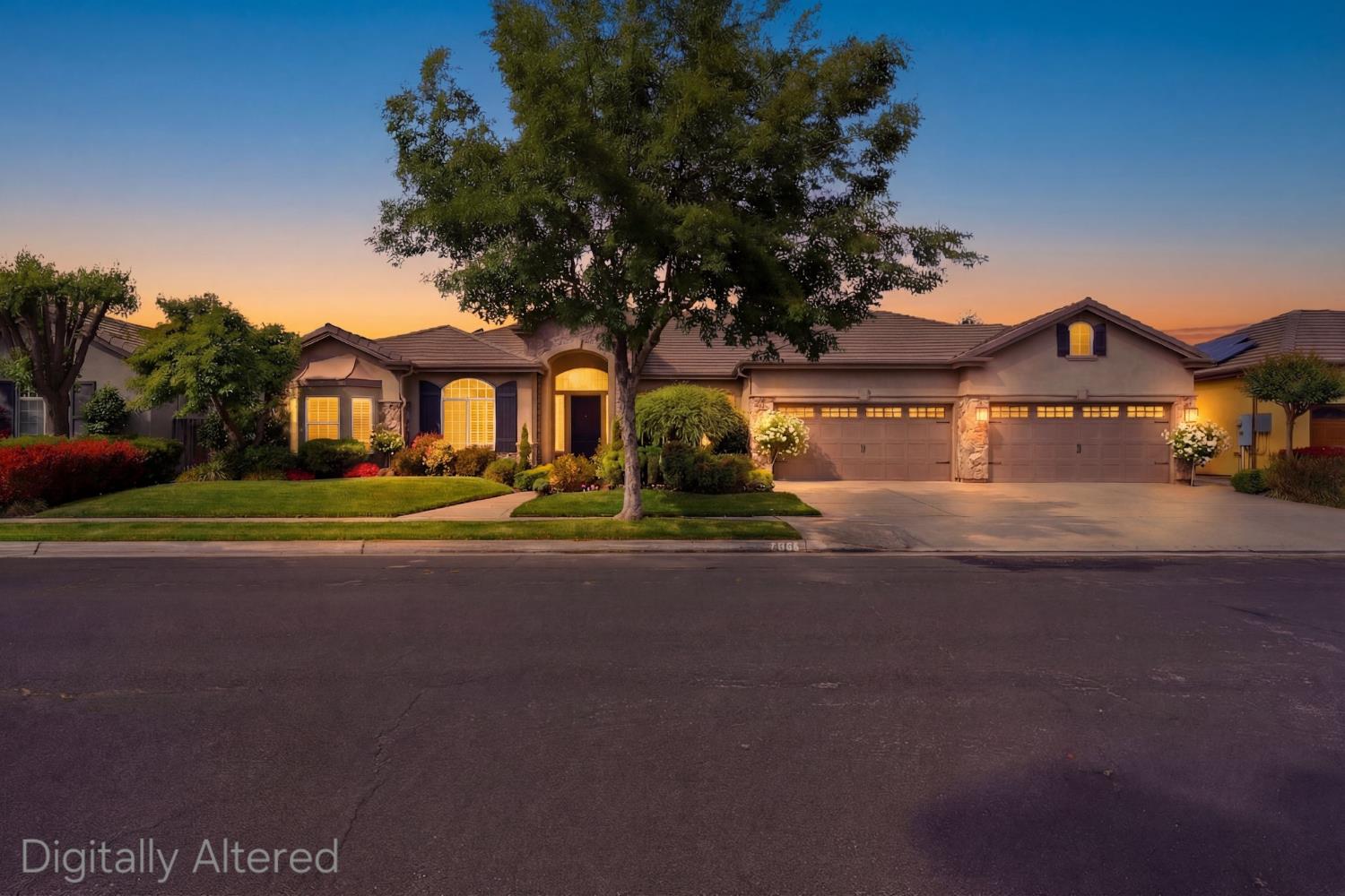 649 W Enterprise Ave, Clovis, CA 93619