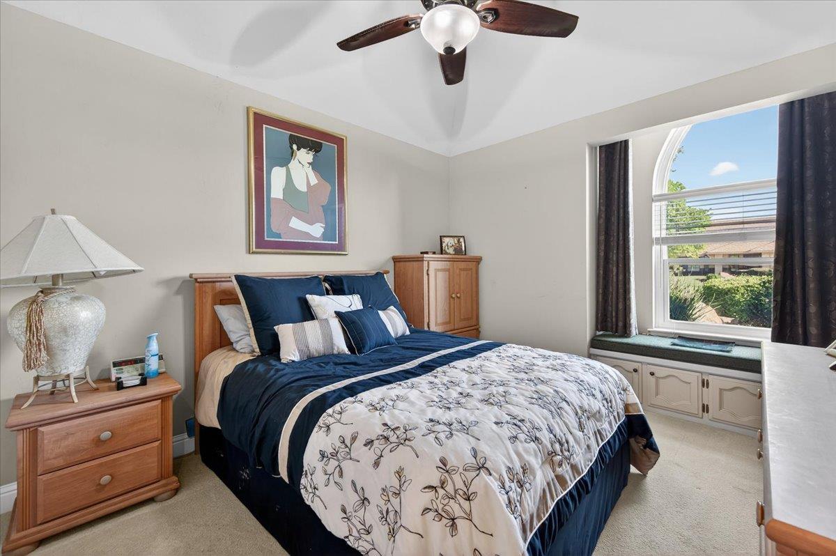 1425 E Decatur Ave, Fresno, CA 93720