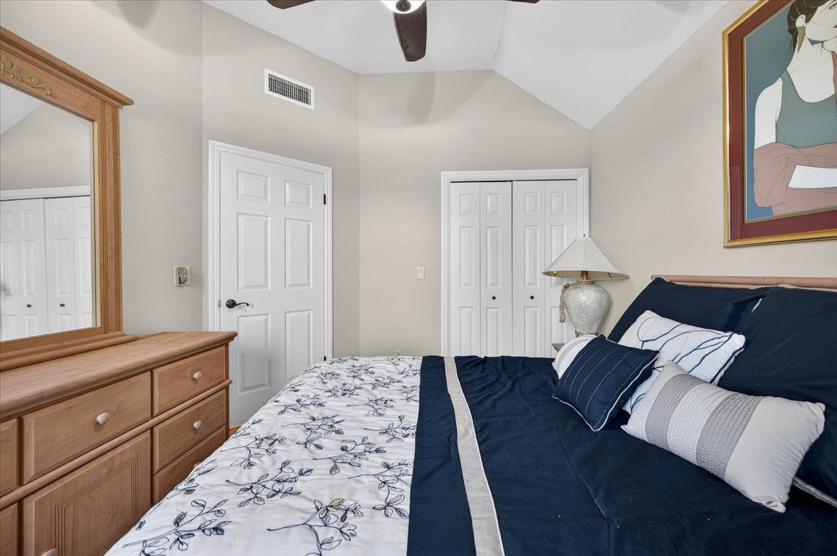 1425 E Decatur Ave, Fresno, CA 93720